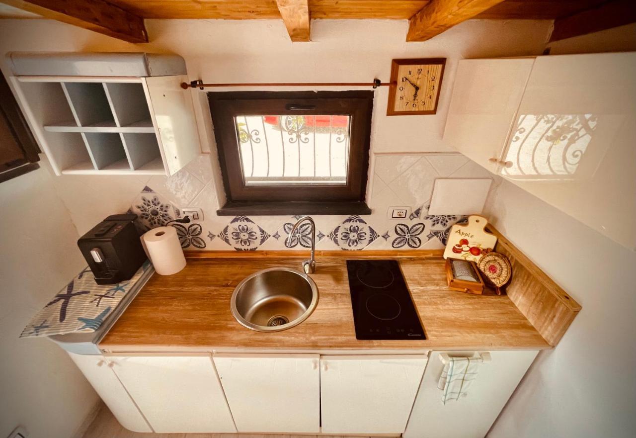Casa Vacanza Gelsomino 칼라고노네 외부 사진