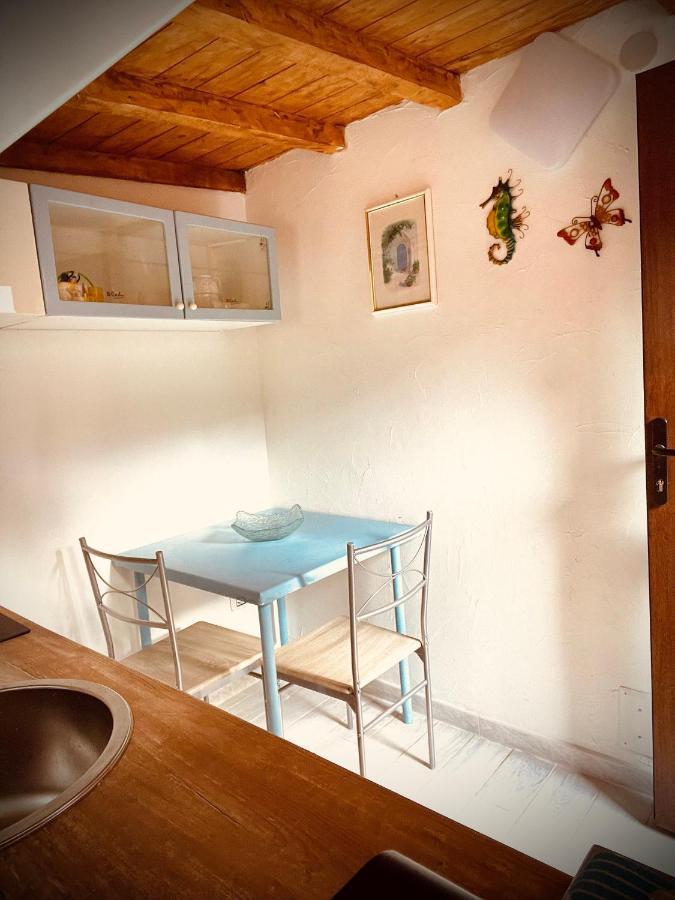 Casa Vacanza Gelsomino 칼라고노네 외부 사진