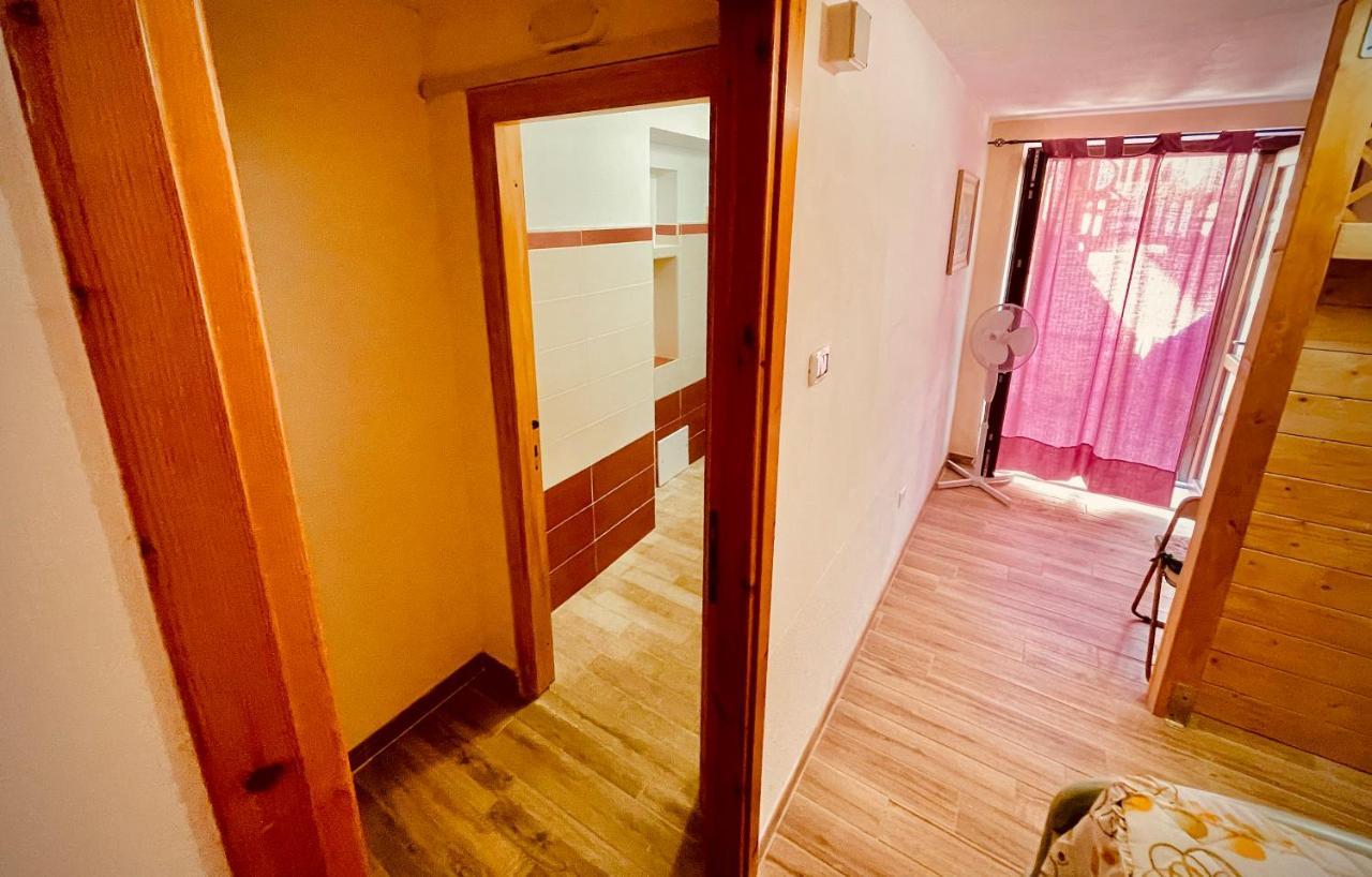 Casa Vacanza Gelsomino 칼라고노네 외부 사진
